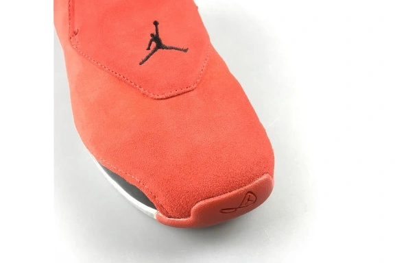 AA2494-601 AIR JORDAN RED 18“ AA2494-601 SUEDE” 0813